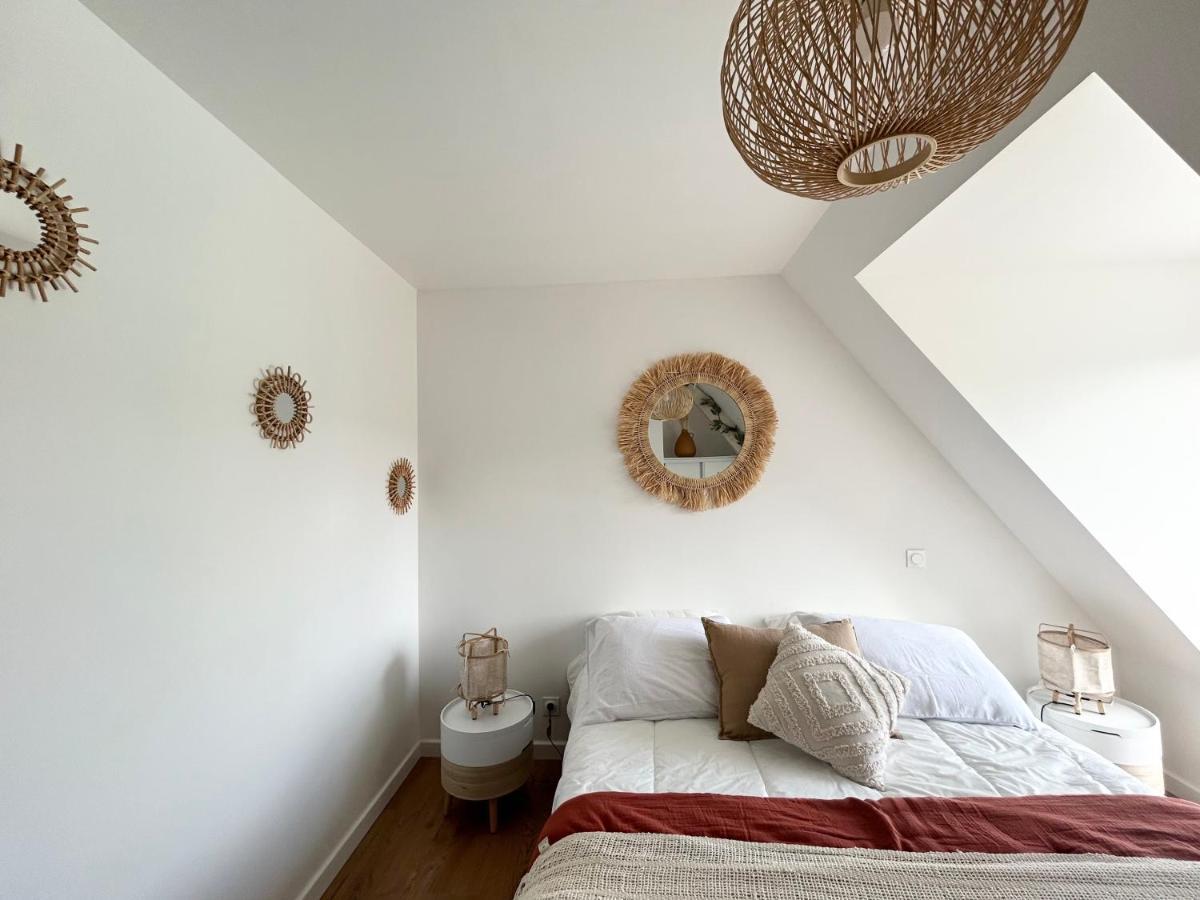 Superbe Villa Tout Confort Avec Piscine Chauffee Er Couverte Et Spa A 2 Pas De La Plage フエナン エクステリア 写真