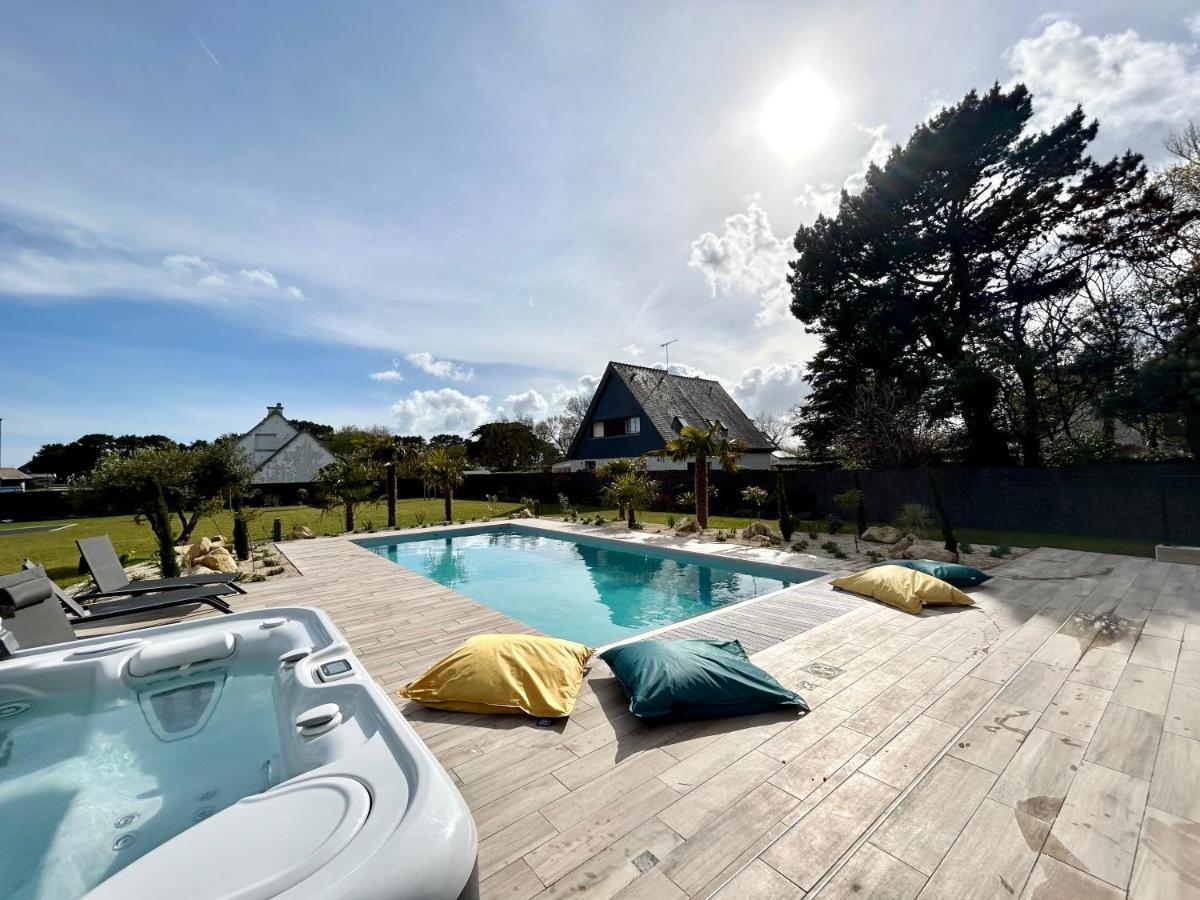 Superbe Villa Tout Confort Avec Piscine Chauffee Er Couverte Et Spa A 2 Pas De La Plage フエナン エクステリア 写真
