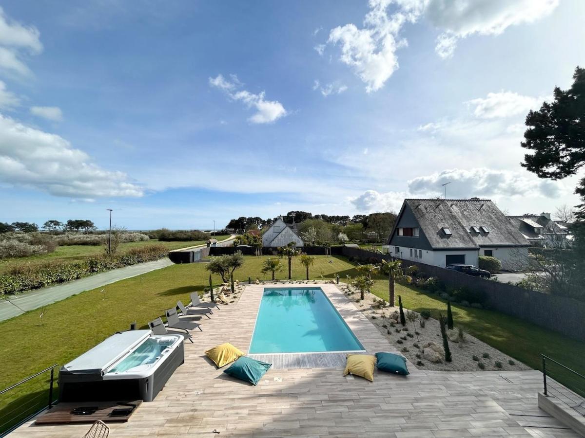 Superbe Villa Tout Confort Avec Piscine Chauffee Er Couverte Et Spa A 2 Pas De La Plage フエナン エクステリア 写真